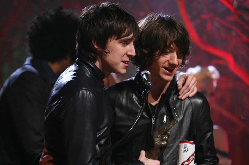 ラスト・シャドウ・パペッツ、UKと北米のツアーが発表に NME Japan