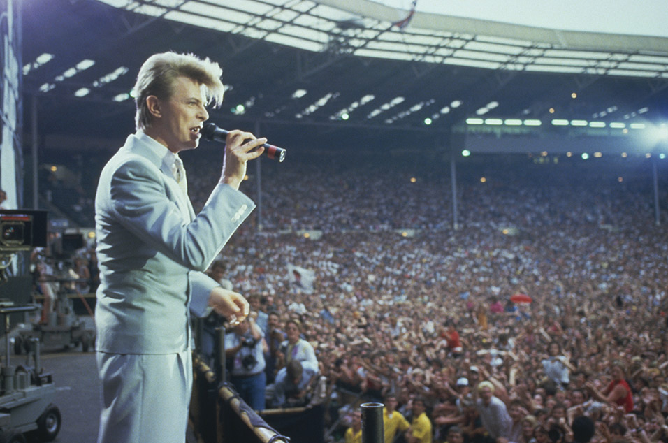 デヴィッド・ボウイ、71回目の誕生日を記念して“Let's Dance”のデモ