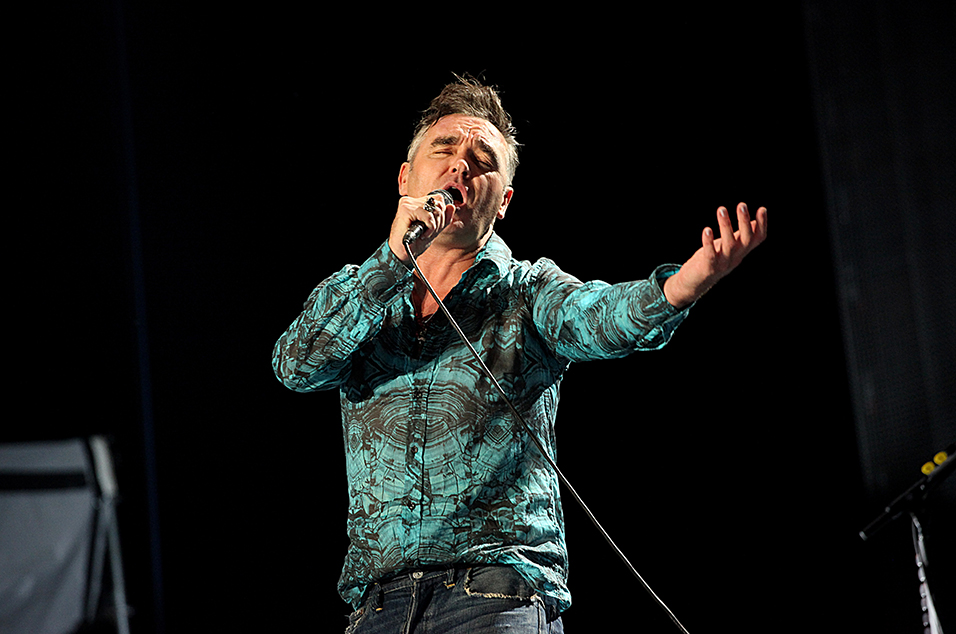 モリッシー、今年亡くなった有名人としてデヴィッド・ボウイを挙げず