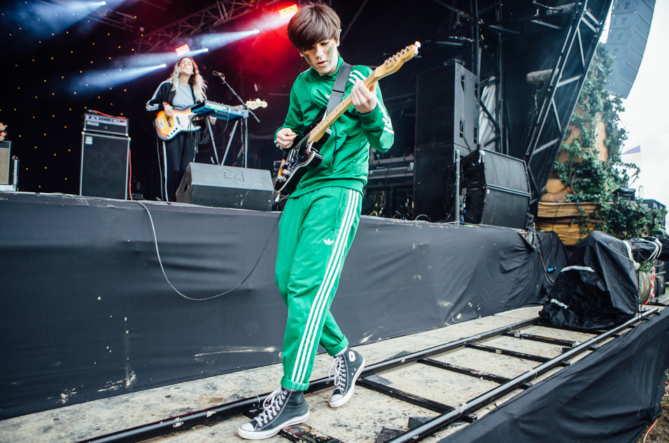 デクラン・マッケンナ、6/7開催のプレミアム・イベントにNME Japan読者2組4名様を御招待 NME Japan