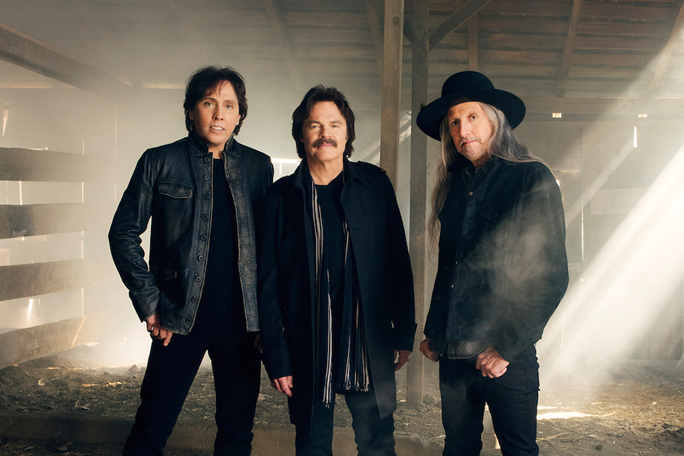 緊急 4/17(月) Doobie Brothers 武道館 S席x2