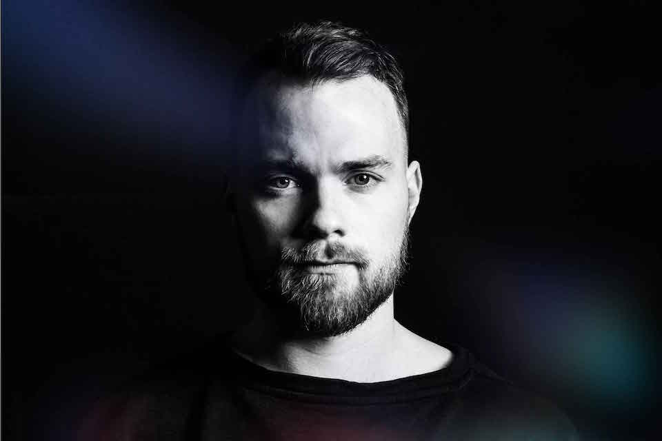 Ásgeir Afterglow アウスゲイル アフターグロウ アイスランド Ásgeir - Afterglow (Official Audio Stream) - YouTube