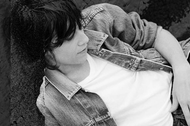 シャルロット・ゲンズブール、7年ぶりとなる新作のリリースを発表＆タイトル曲を公開 NME Japan