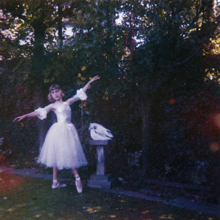 2_Wolf Alice – ‘Visions Of A Life’