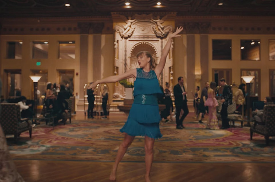 テイラー・スウィフト、“Delicate”のビデオのリハーサル映像を公開