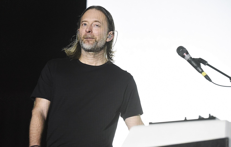 レディオヘッドのトム・ヨーク、米テレビ番組に出演して最新作やEU離脱