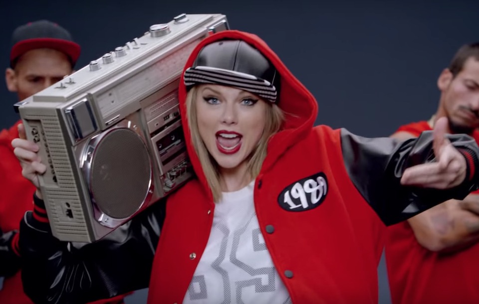 Taylor Swift Shake It Off Music Video 