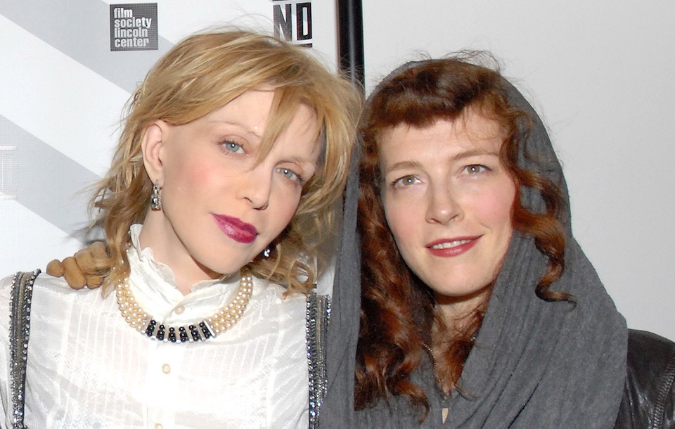 コートニー・ラヴとメリッサ・オフ・ダ・マー、共演してライヴを行うことが明らかに NME Japan