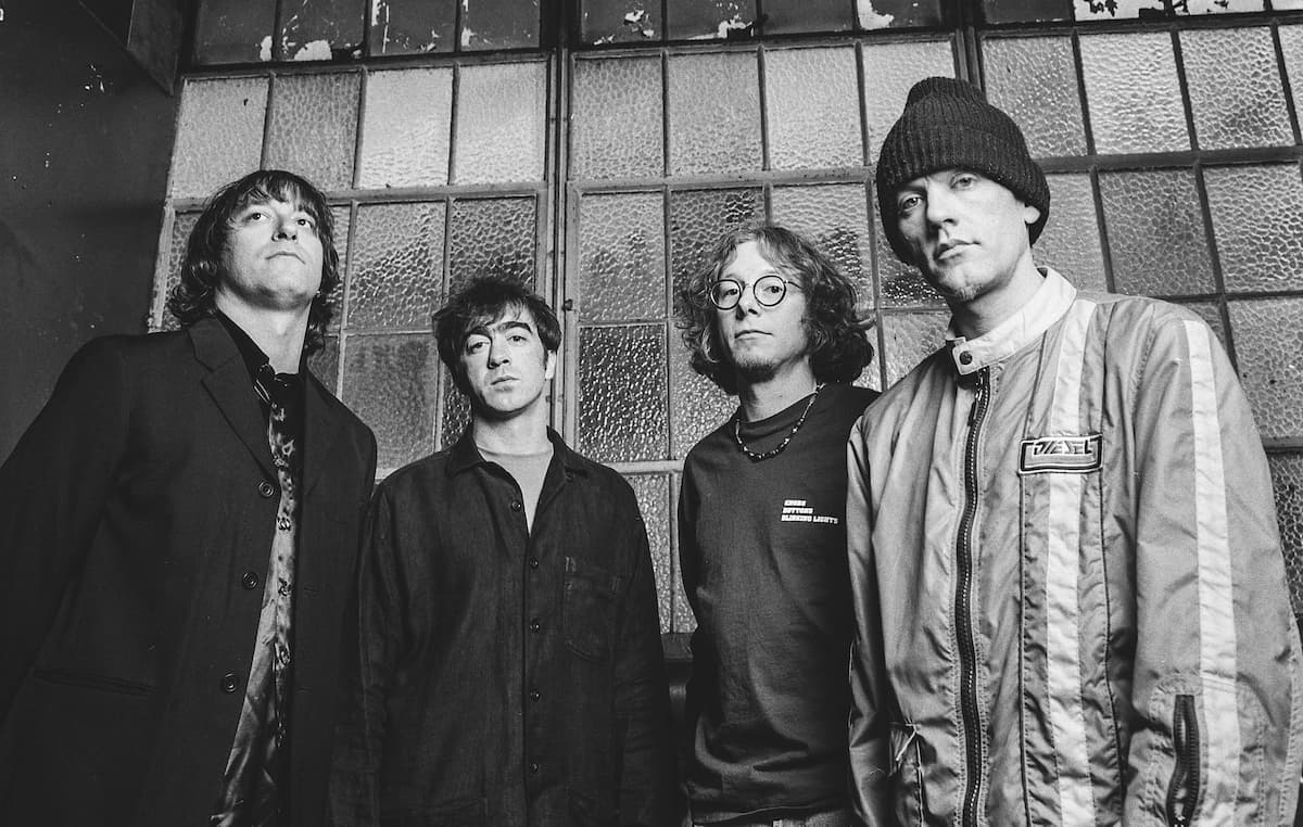 R.E.M.、『ニュー・アドヴェンチャーズ・イン・ハイファイ』25周年盤より“Wall of Death”の音源が公開 | NME Japan