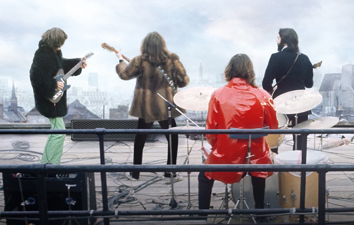 ビートルズ、1969年のルーフトップ・コンサートの音源がストリーミング