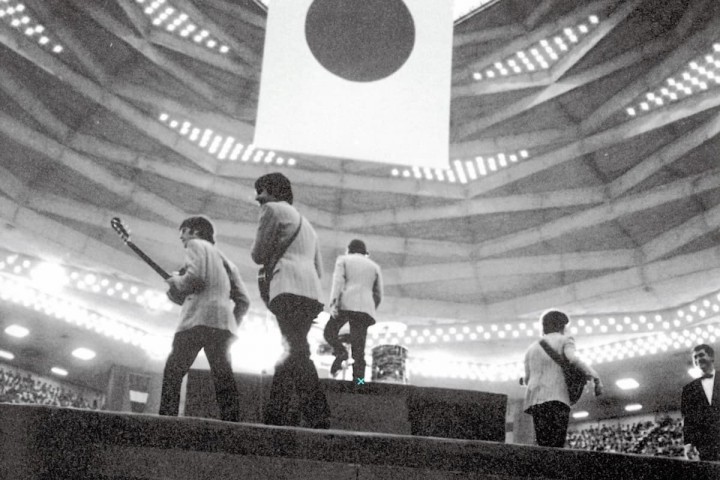 ビートルズ IN TOKYO 日本武道館 ポスター - ミュージシャン