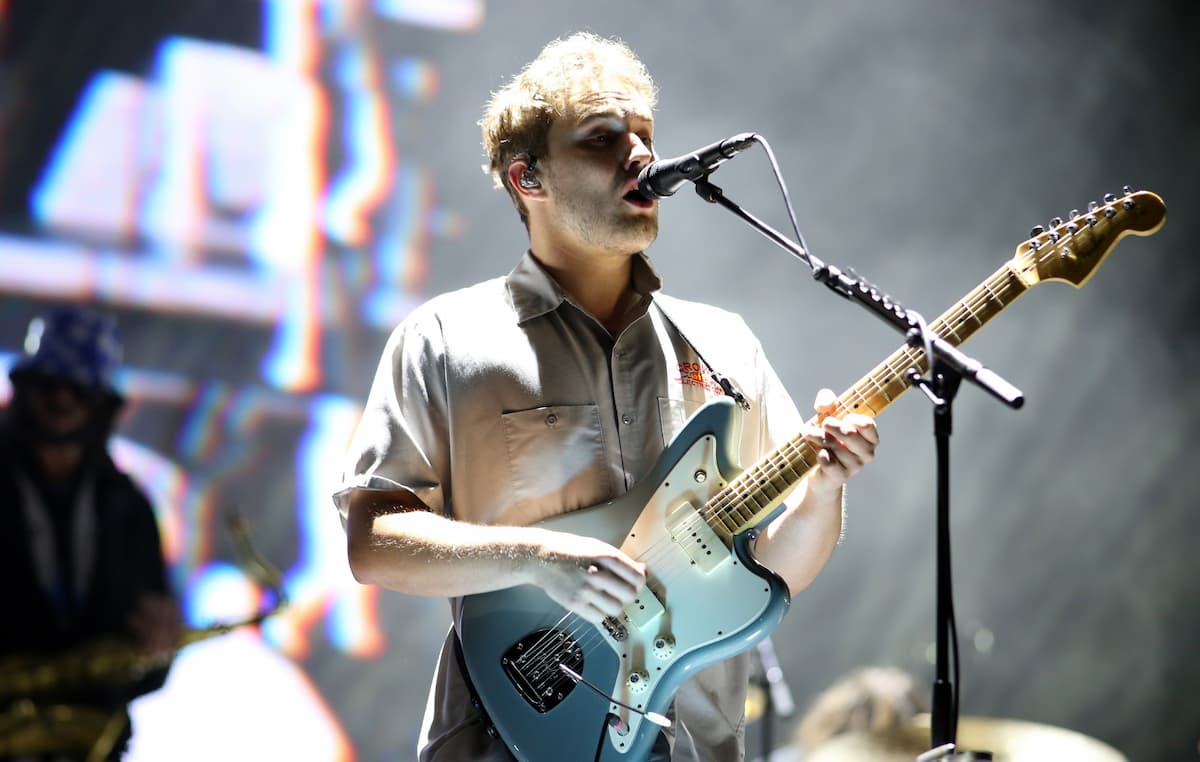 サム フェンダー フィンズベリー パーク公演より Alright のライヴ映像が公開 Nme Japan