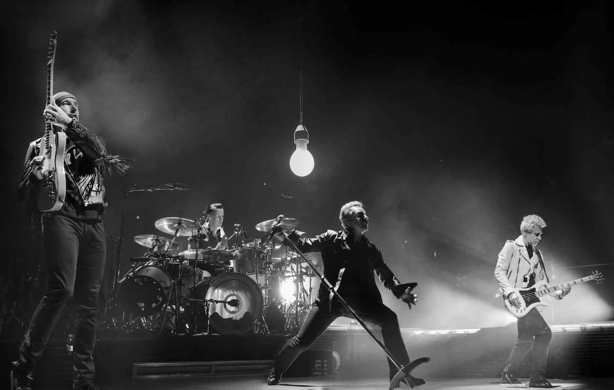 U2、新コンピ『ソングス・オブ・サレンダー』より“Pride (In The Name