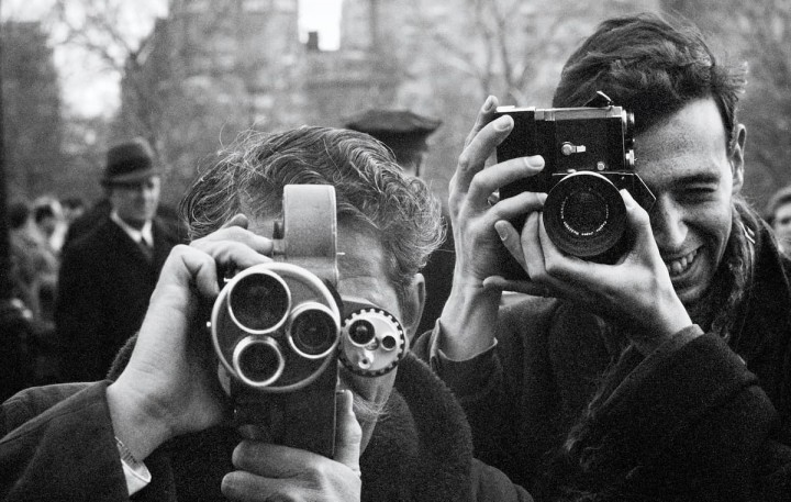 Photographers-in-Central-Park.-New-York-1964-Paul-McCartney-P1964-11-35_DS (1)