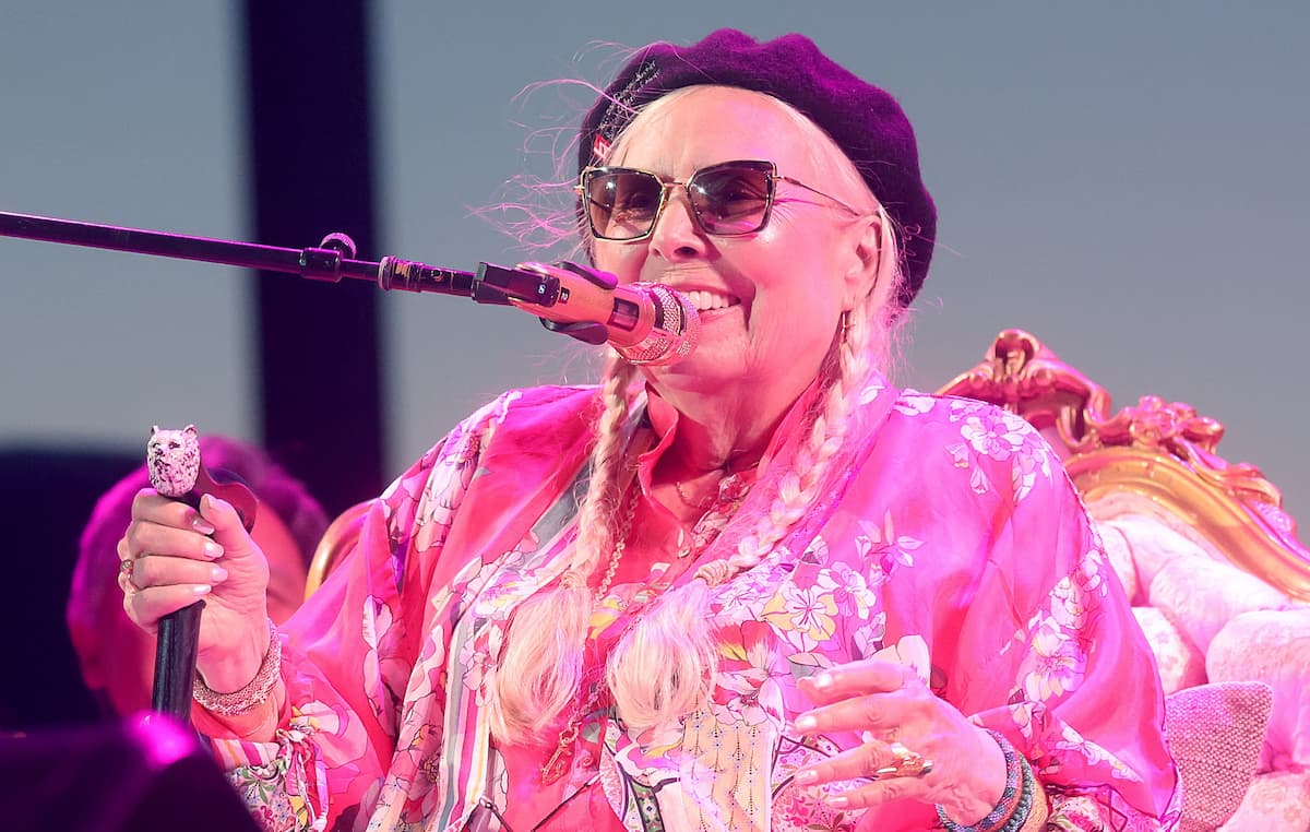 ジョニ・ミッチェル、24年以上ぶりとなるロサンゼルス公演に2公演目が決定 NME Japan