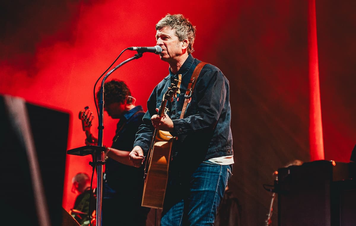 ノエル・ギャラガー ライブCD 英国紙付録 oasis small