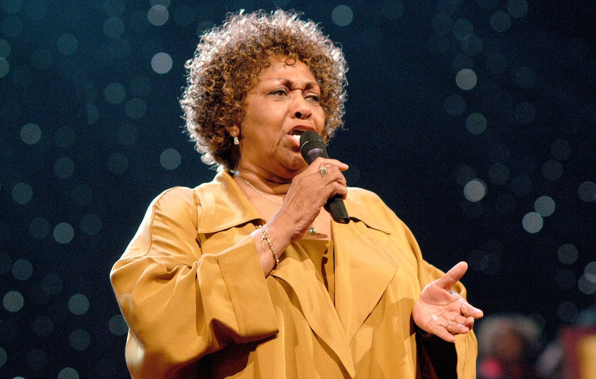 cissy-houston2000x1270-1.jpg