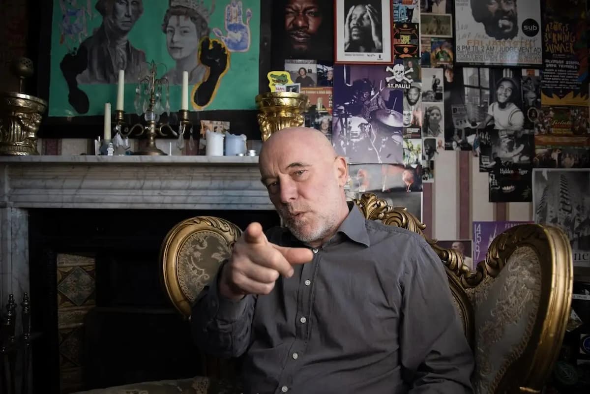 エイドリアン・シャーウッド、13年ぶりとなるソロ作より“The Well Is