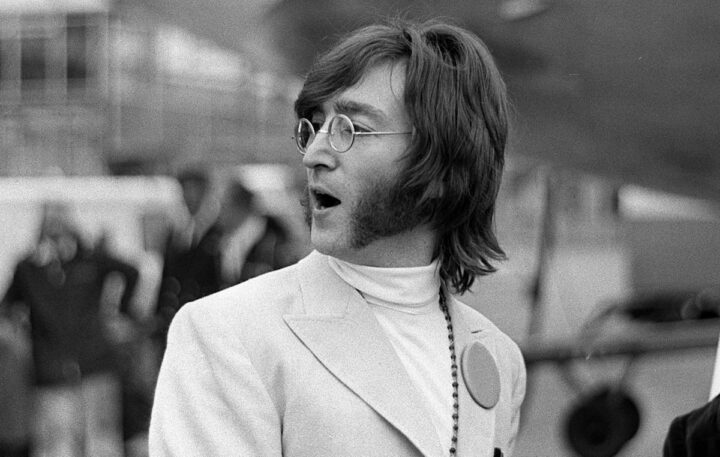 the Beatles’ England ビートルズ　ジョンレノン The Art Of The Beatles ビートルズ ジョンレノン - メルカリ