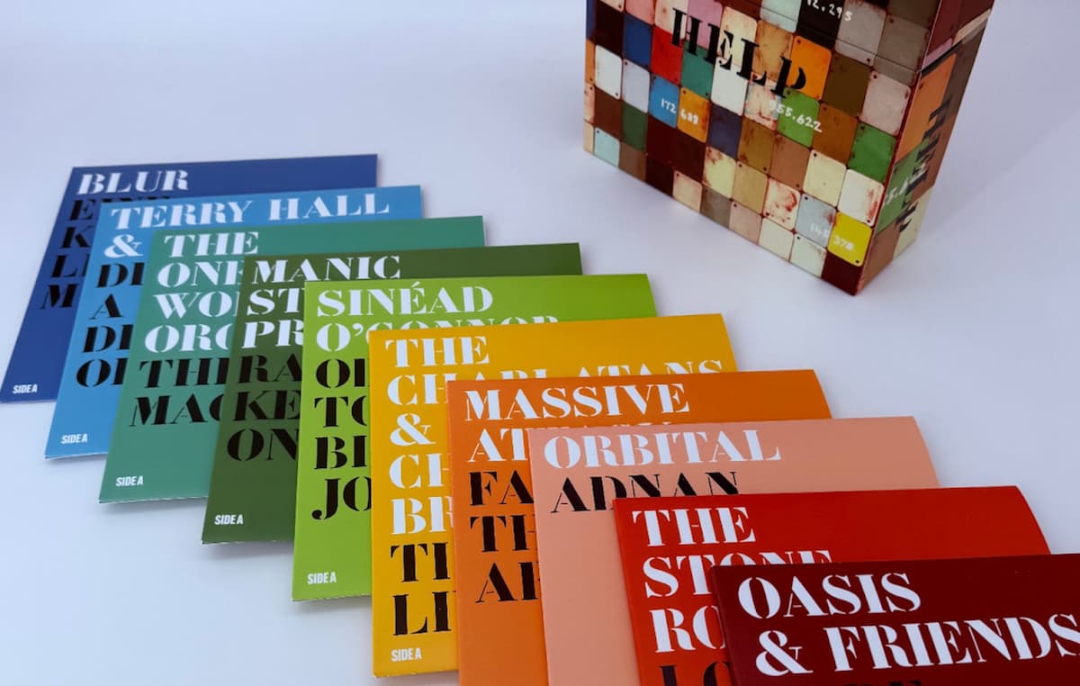 HELP レコード　オアシス　ブラー　参加 オアシス、ブラー、レディオヘッドらが参加。ウォーチャイルド救済を