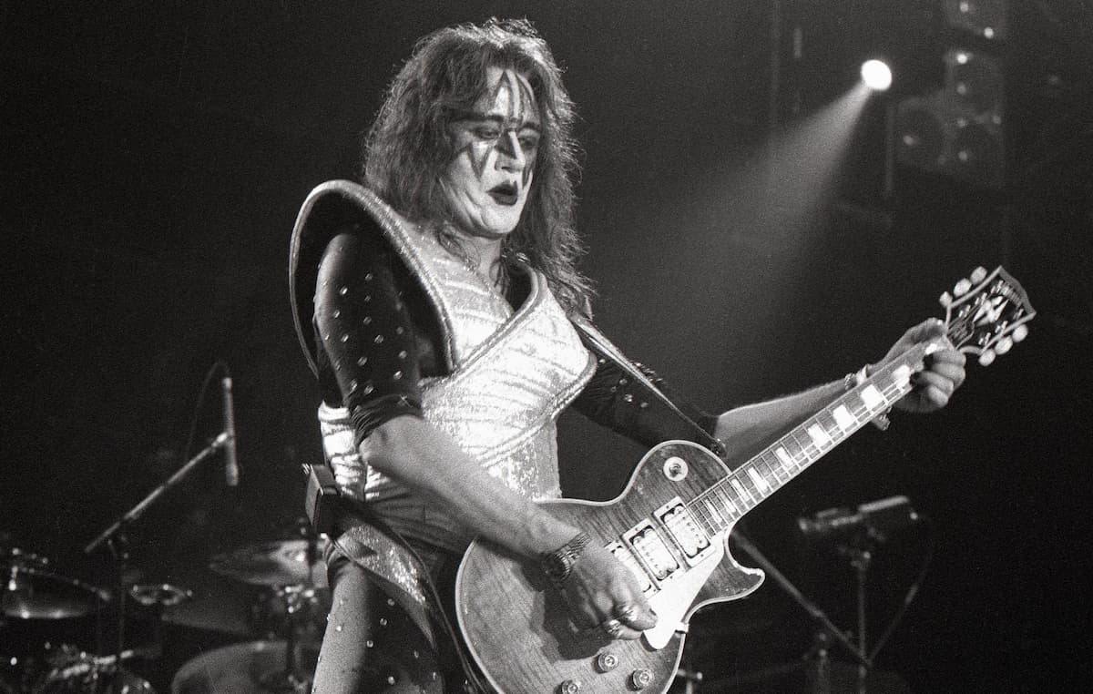 kiss-ace-frehley2000x1270-1.jpg