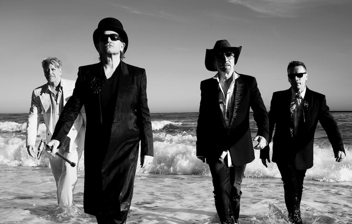 U2、新作『光の祝祭～カルナバル・デ・ルス』のリリースを発表＆新曲“Silencio”が公開 | NME Japan